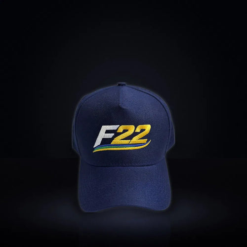 Boné F22 azul-marinho, vista frontal em fundo escuro